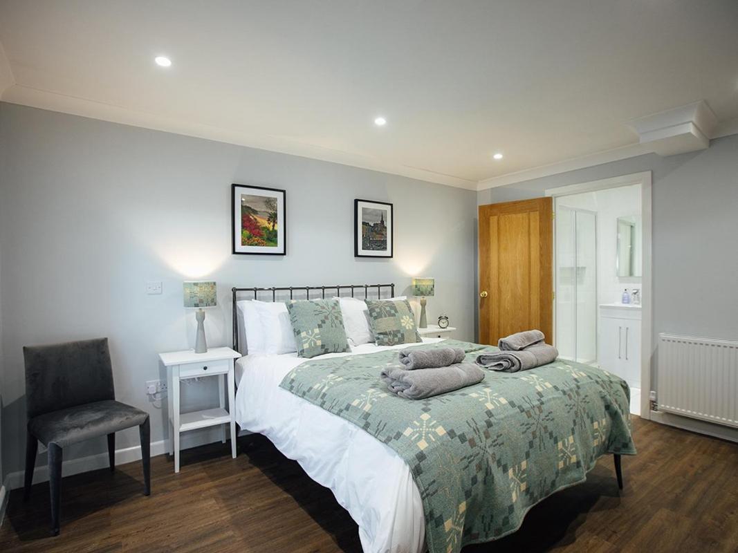 ホテル The Townhouse テンビー 部屋 写真